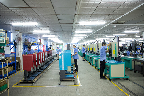 高質(zhì)量發(fā)展，湖北超聲波推動(dòng)汽車產(chǎn)業(yè)轉(zhuǎn)型升級(jí)