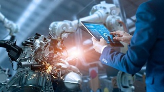 高效、穩(wěn)定、智能丨靈科激光塑料焊接機(jī)引領(lǐng)技術(shù)風(fēng)潮