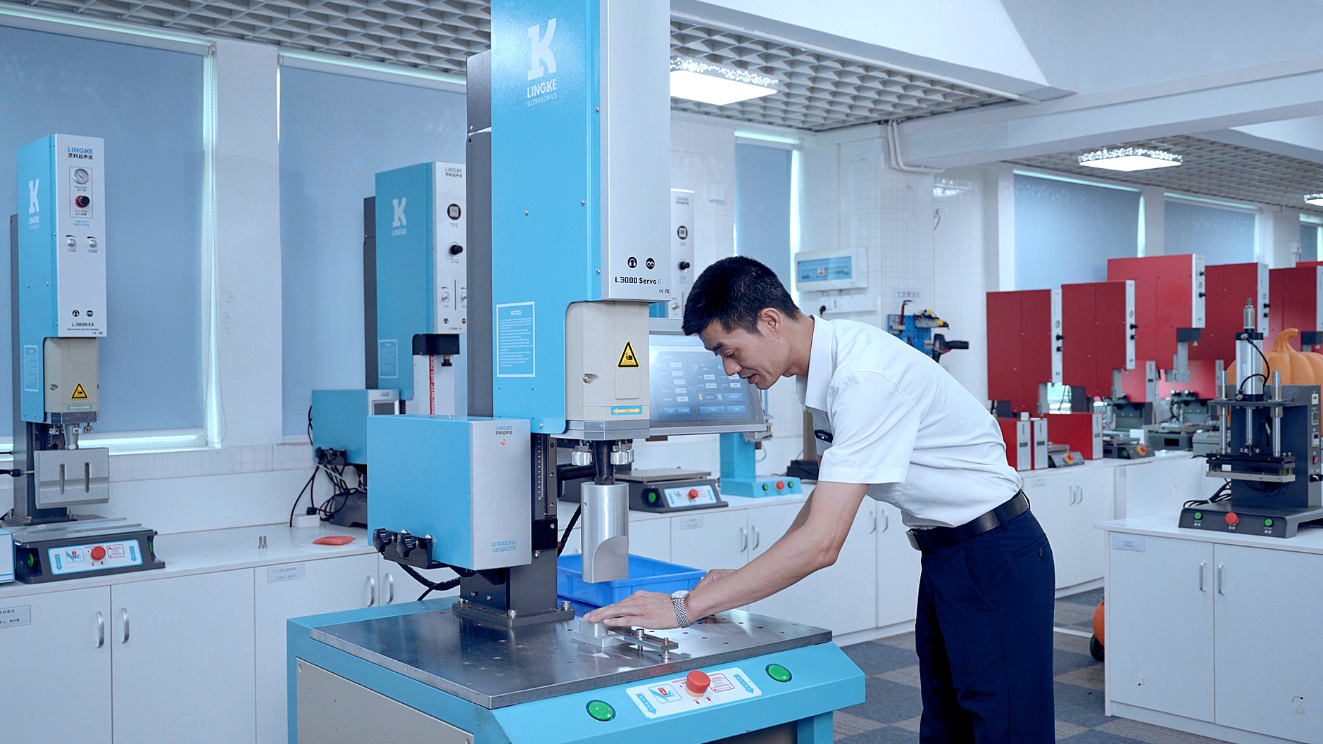 惠州超聲波焊接機在<i style='color:red'>硒鼓</i>焊接加工中的應用